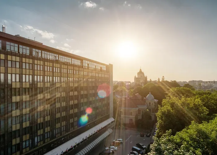 Premier Hotel Dnister Львів