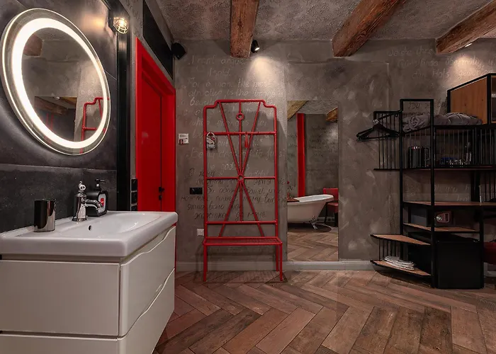 Мазох. Hotel&Cafe Львів